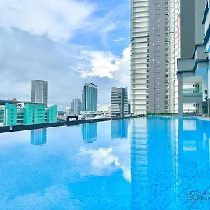 Twin Tower By Stayrene Apartment